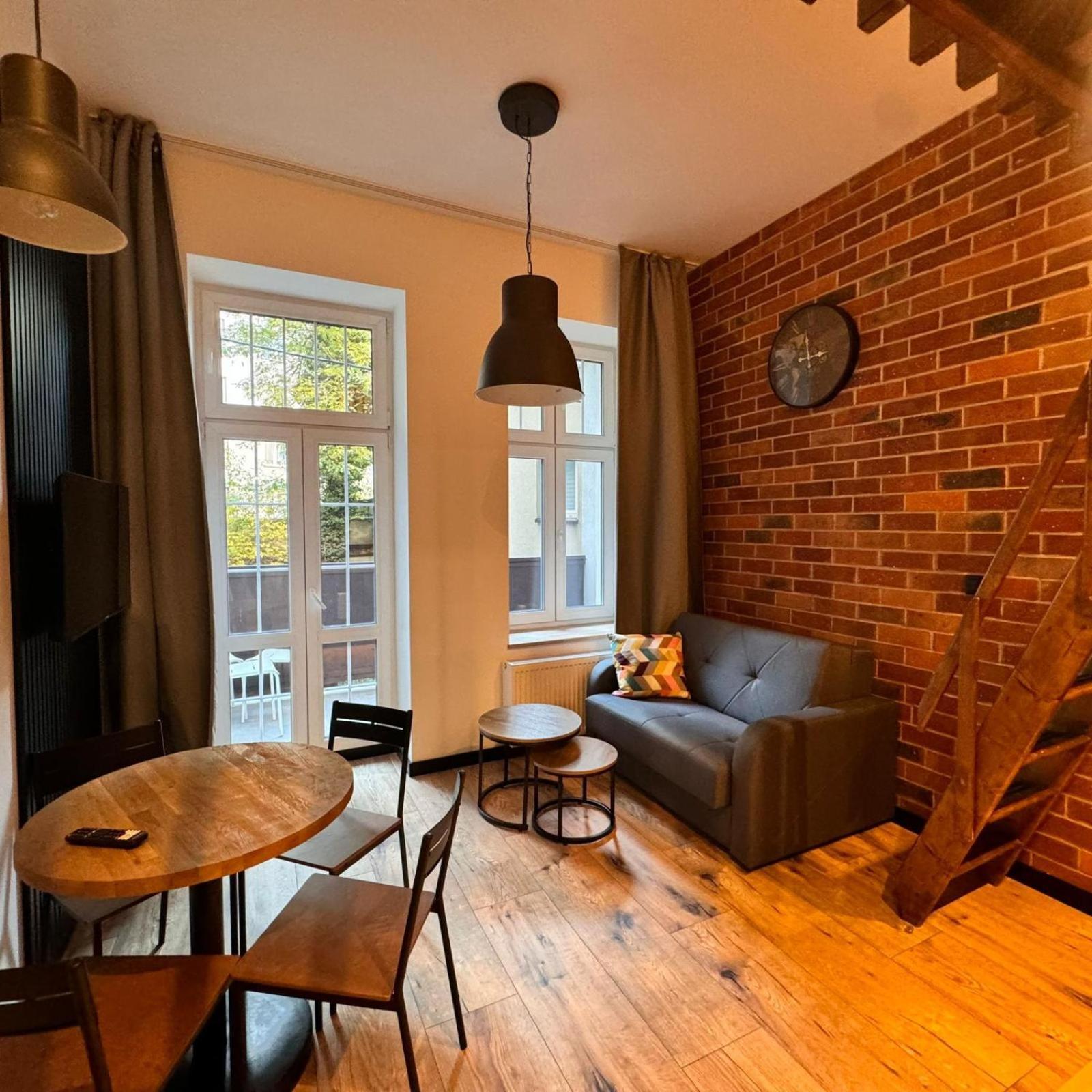 Kosciuszki P R I M E Suites Катовице Екстериор снимка